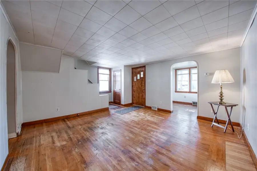 505 Locust St, Leechburg, PA 15656 - Image #3