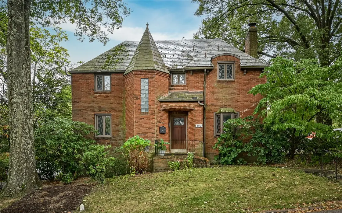 405 Edgewood Rd, Forest Hills, PA 15221 - Image #1