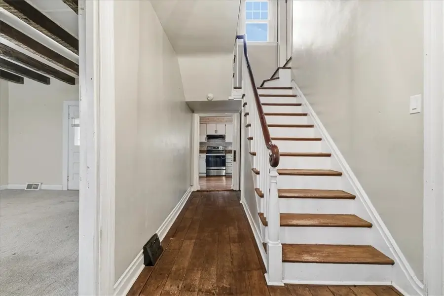 828 Parker Rd, Cross Creek, PA 15021 - Image #2