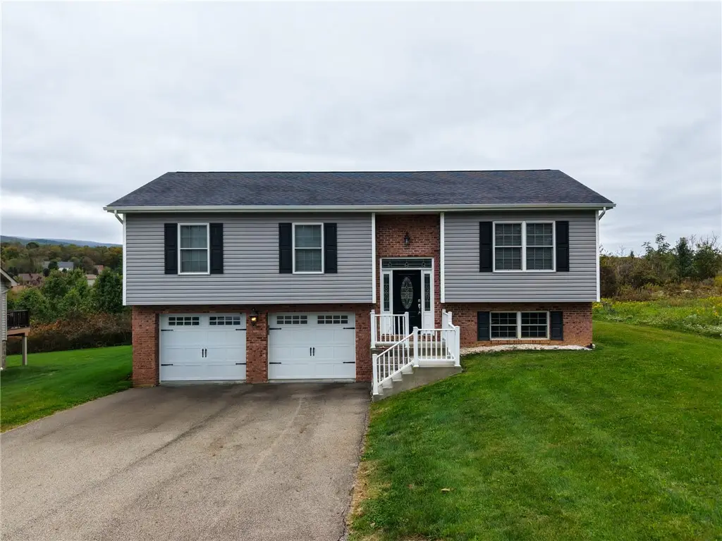168 Brownfield Ln, Uniontown, PA 15401 - Image #1