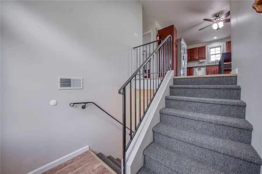 168 Brownfield Ln, Uniontown, PA 15401 - Image #2