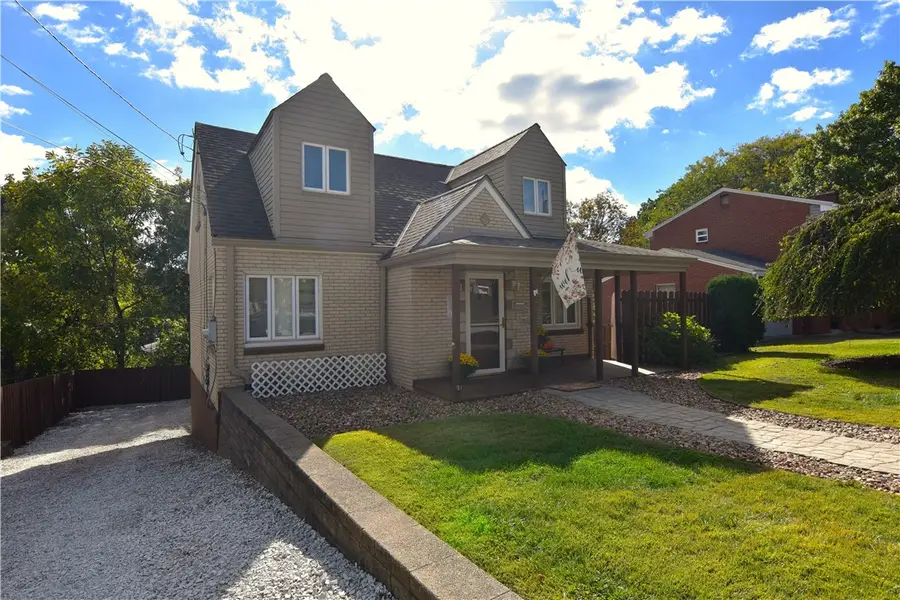 127 Marham Rd, Munhall, PA 15120 - Image #2