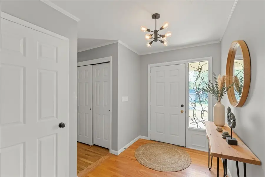 106 Stratford Drive, Thompsonville, PA 15317 - Image #3