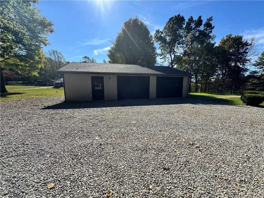 437 Ridge Rd, Darlington Township, PA 16115 - Image #3