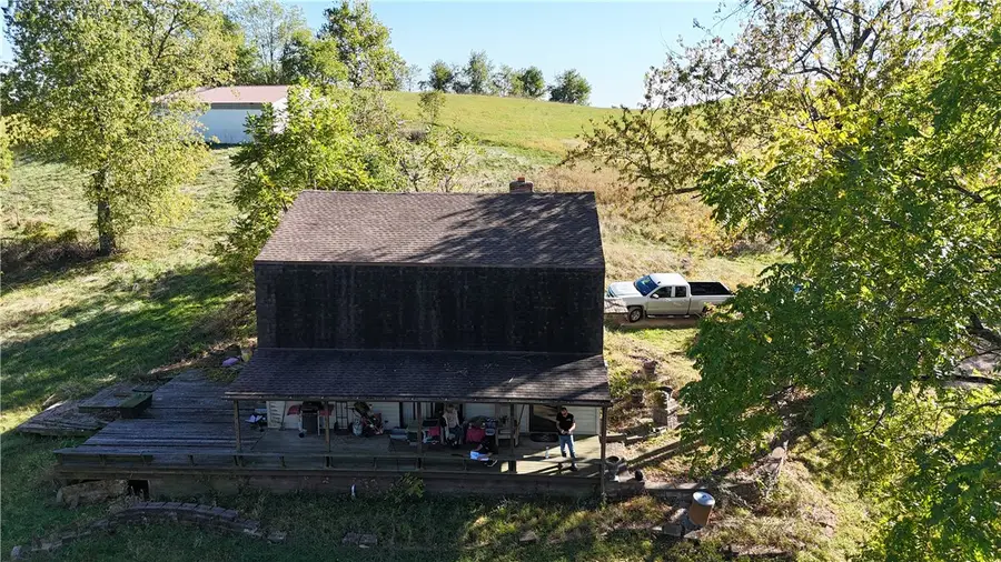 776 Fraction Rd, West Finley, PA 15377 - Image #2