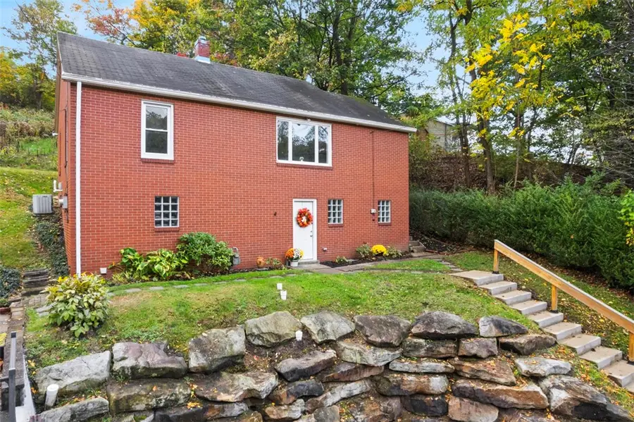 2660 Woodland Rd, Harmony, PA 15003 - Image #2