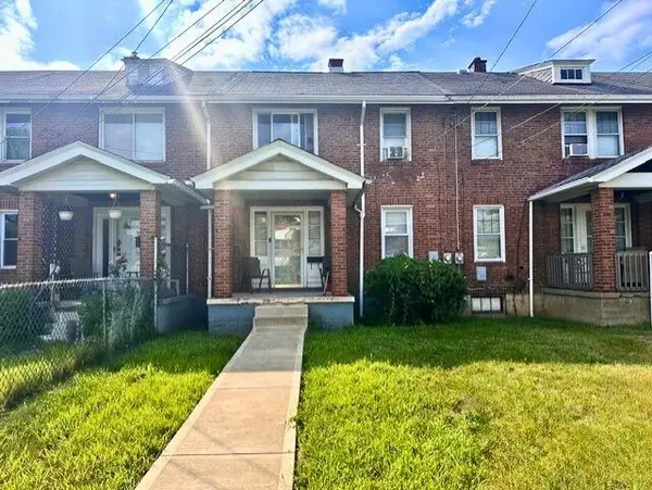 1045 Pennsylvania Ave, Clairton, PA 15025