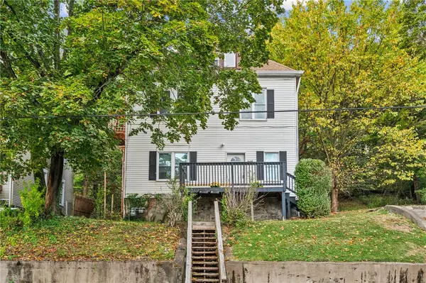 245 N Balph Ave, Bellevue, PA 15202