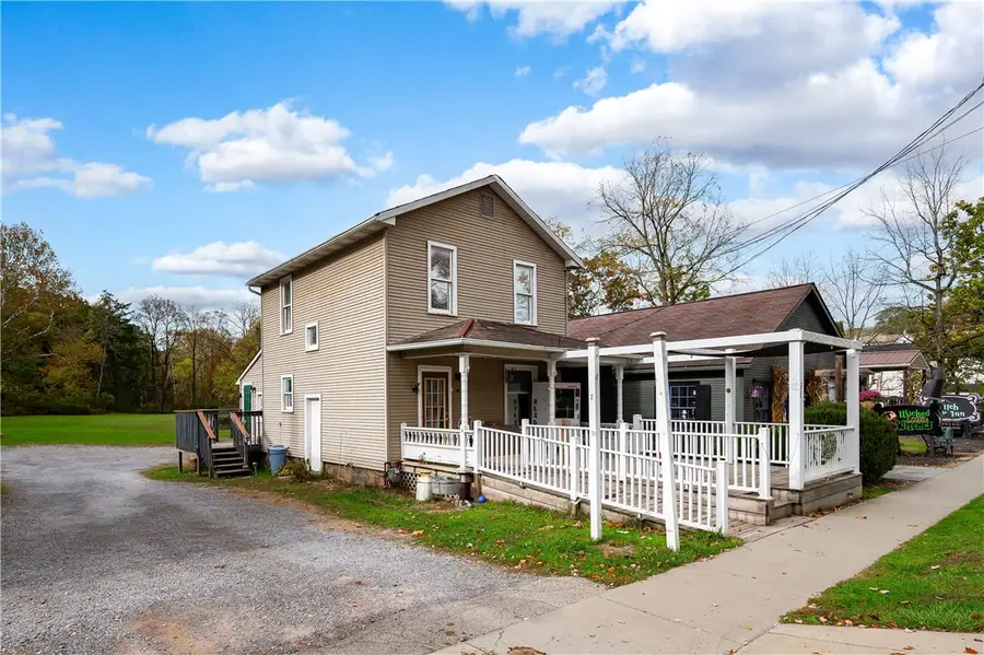 375 Main St, Volant, PA 16156 - Image #2