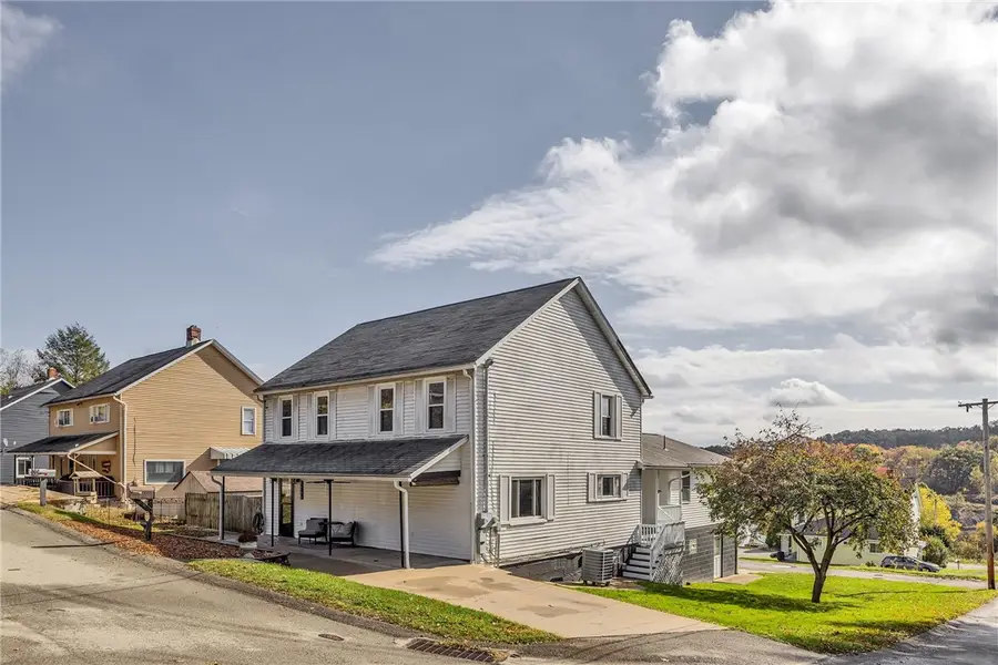 1255 Patton Dr, Russellton, PA 15076 - Image #2