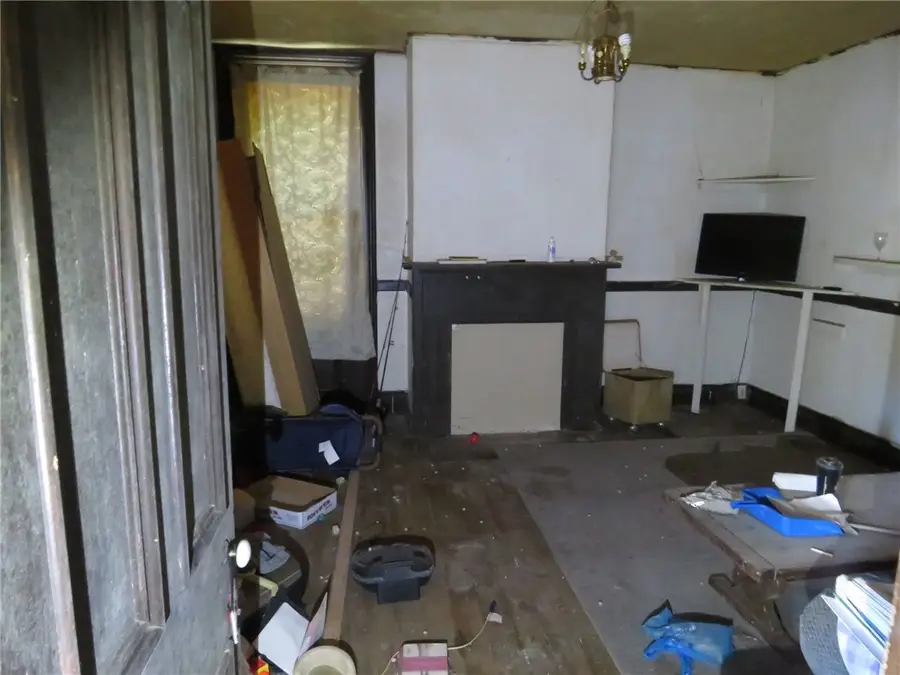 136 Chess St, Monongahela, PA 15063 - Image #2