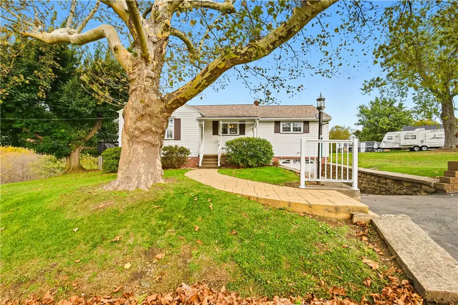 130 Larkspur Circle, Mount Pleasant, PA 15666 - #3