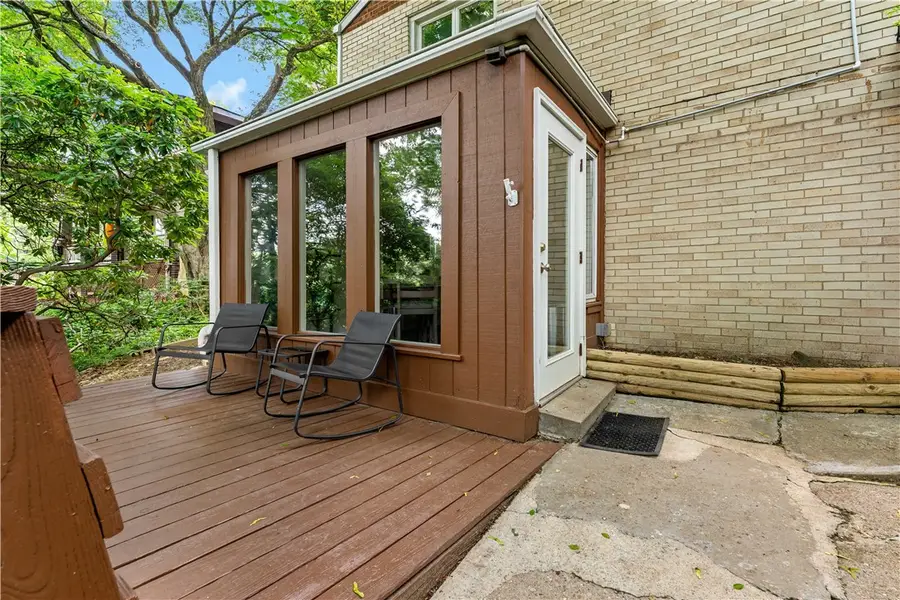 231 Woodside Rd, Forest Hills, PA 15221 - Image #2