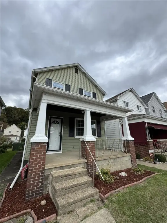 608 Kennedy Ave, East Vandergrift, PA 15629 - Image #2