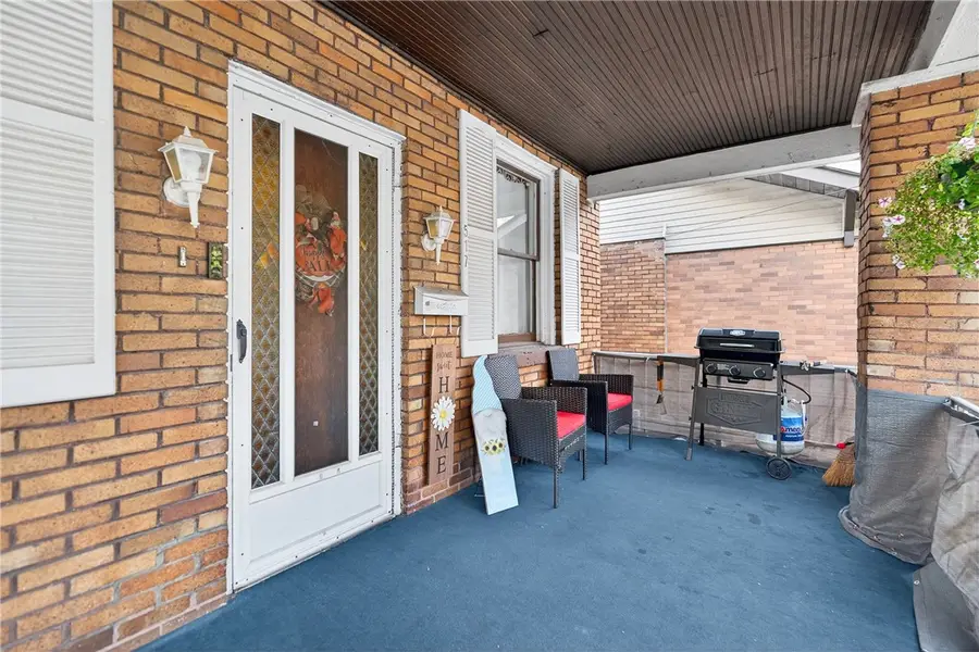 517 33rd St, Beaver Falls, PA 15010 - Image #3