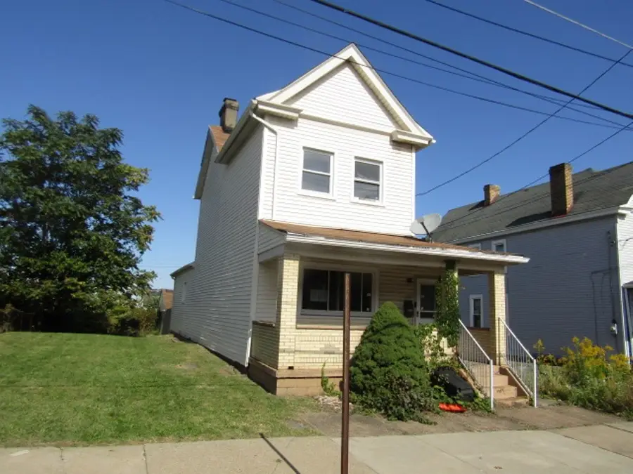 227 E 15th Ave, Homestead, PA 15120 - Image #2