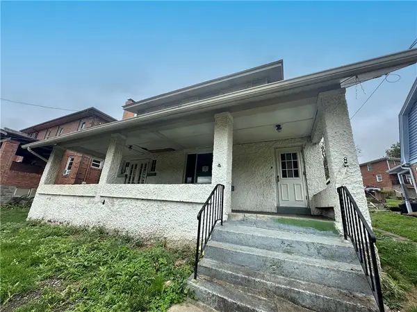 254 Pennsylvania Blvd, Mt Lebanon, PA 15228