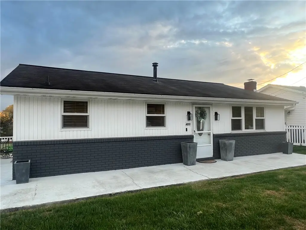 409 Clawson Ave, Youngwood, PA 15697 - Image #1