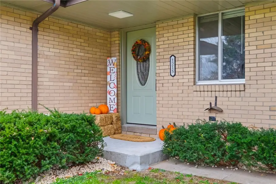 1215 Denning Way, North Versailles, PA 15137 - Image #3