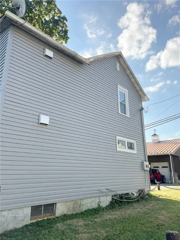10 Mcnary St, Houston, PA 15342 - Image #3