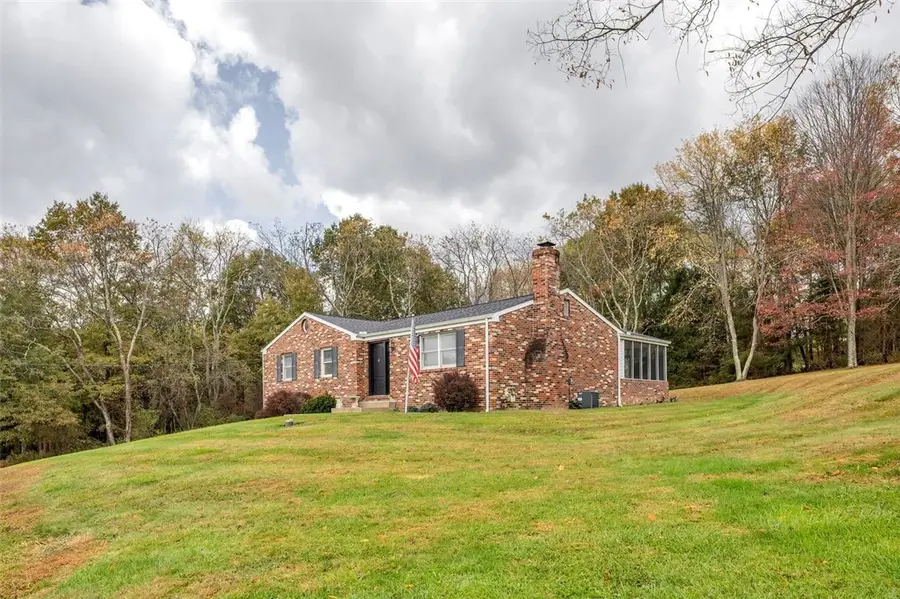 2573 Elgro Rd, Gibsonia, PA 15044 - Image #3