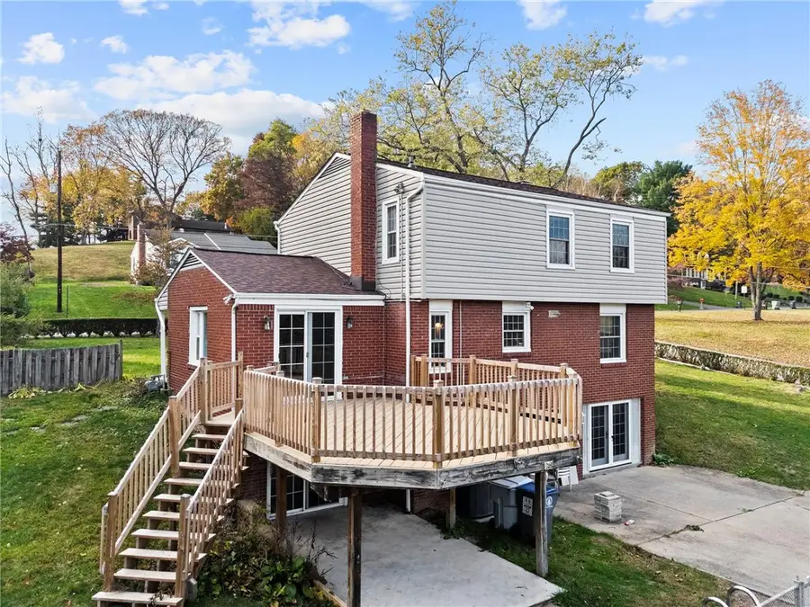 172 E Edgewood Dr, McMurray, PA 15317 - Image #3