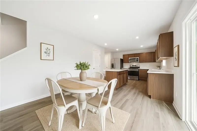 4122 Woodland Ave, South Park, PA 15129 - Image #2