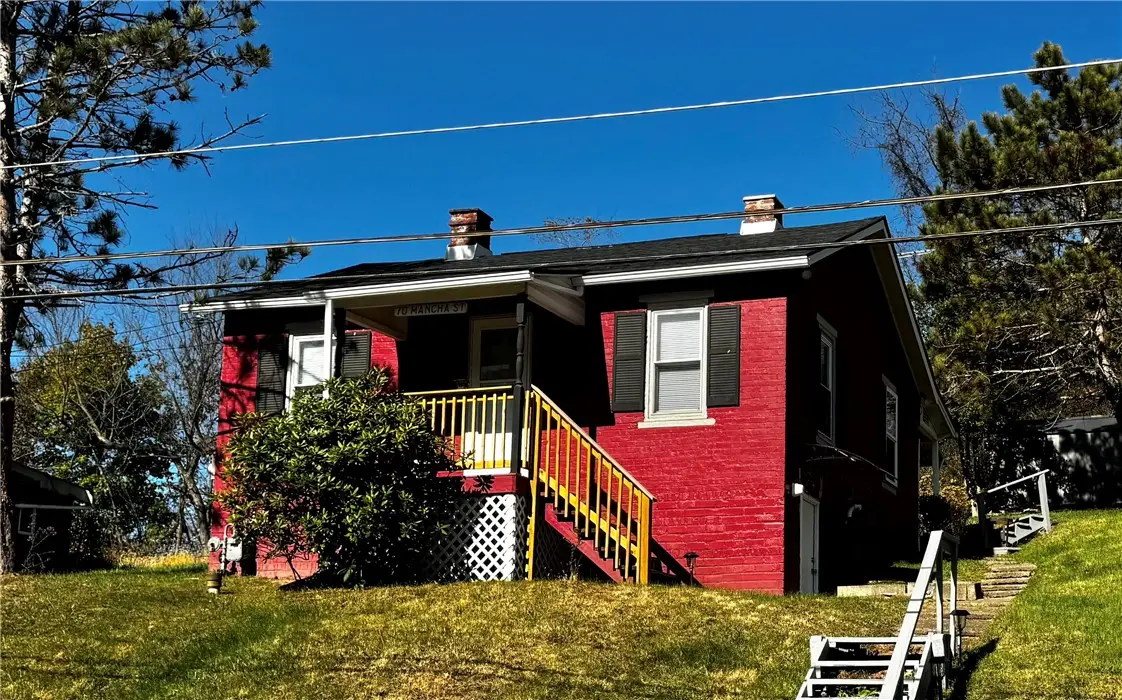 70 Mancha St, North Bethlehem, PA 15330 - Image #1