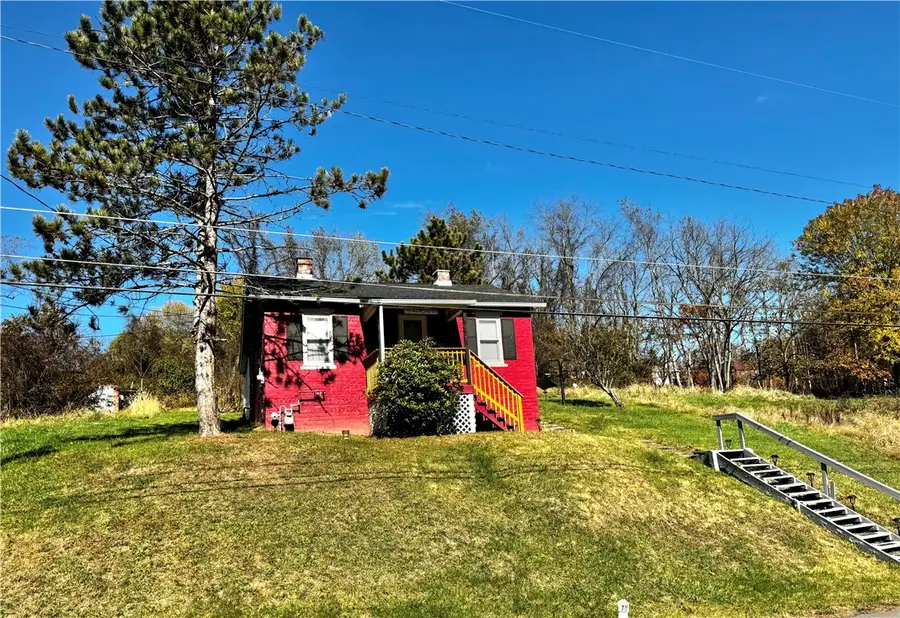 70 Mancha St, North Bethlehem, PA 15330 - Image #2