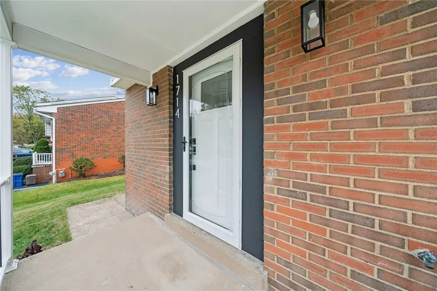 1714 Oblock Rd, Plum, PA 15239 - Image #3