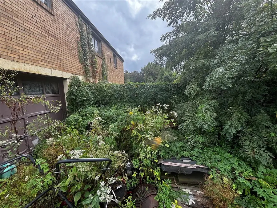 269 Lansdowne Dr, Penn Hills Township, PA 15147 - Image #3