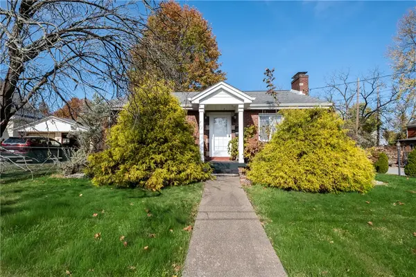 16 Moninger Avenue, Houston, PA 15342