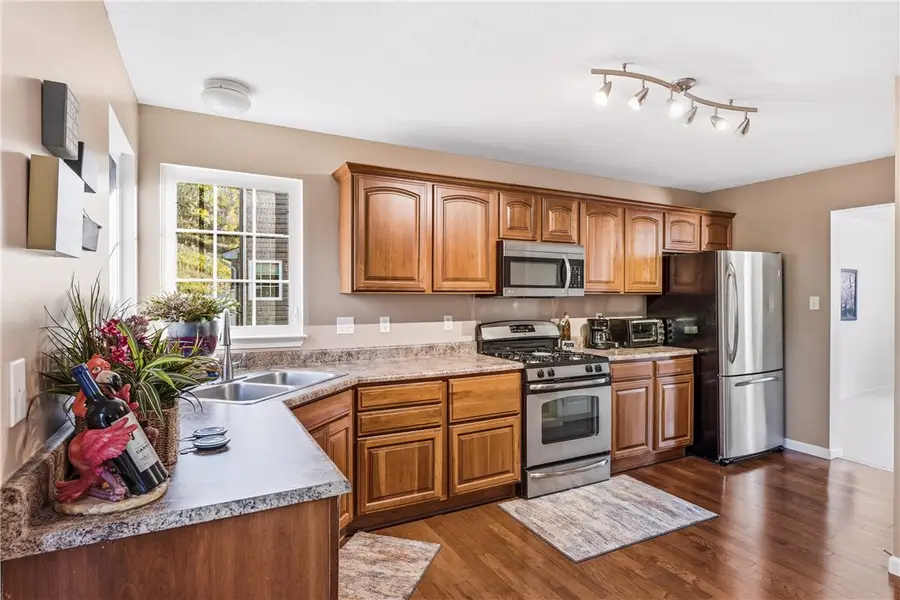 104 Broadstone Drive, Adams, PA 16046 - Image #2