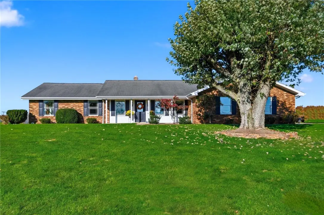 127 E Buffalo Church Rd, Buffalo, PA 15301 - Image #1