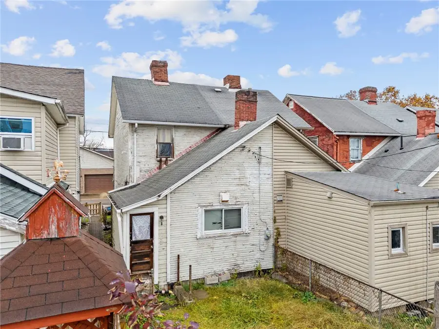 15 Orchard Street, McKees Rocks, PA 15136 - Image #2