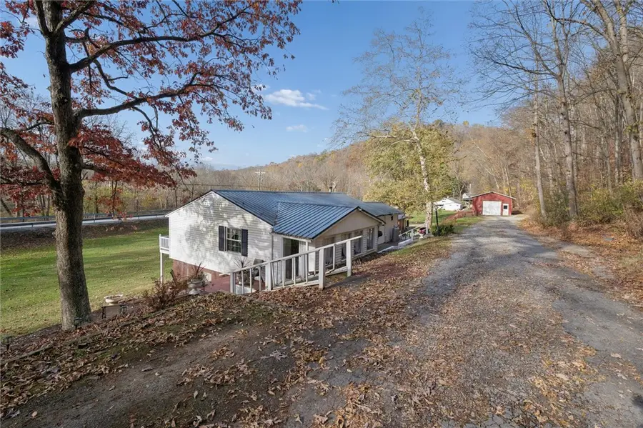 6241 Elders Ridge Rd, Conemaugh/young Twps - Ind, PA 15681 - Image #3