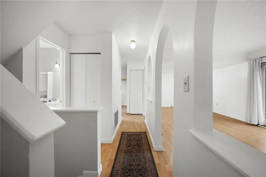 5053 Fountainwood Drive, Gibsonia, PA 15044 - Image #2