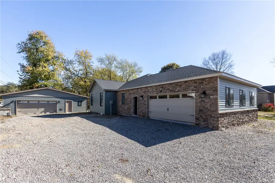 155 Edgewood Avenue, Hopewell, PA 15001 - Image #2