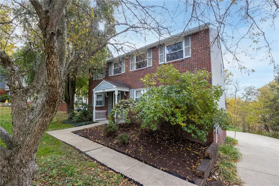 304 Alamo Dr, Upper Saint Clair, PA 15241 - Image #3