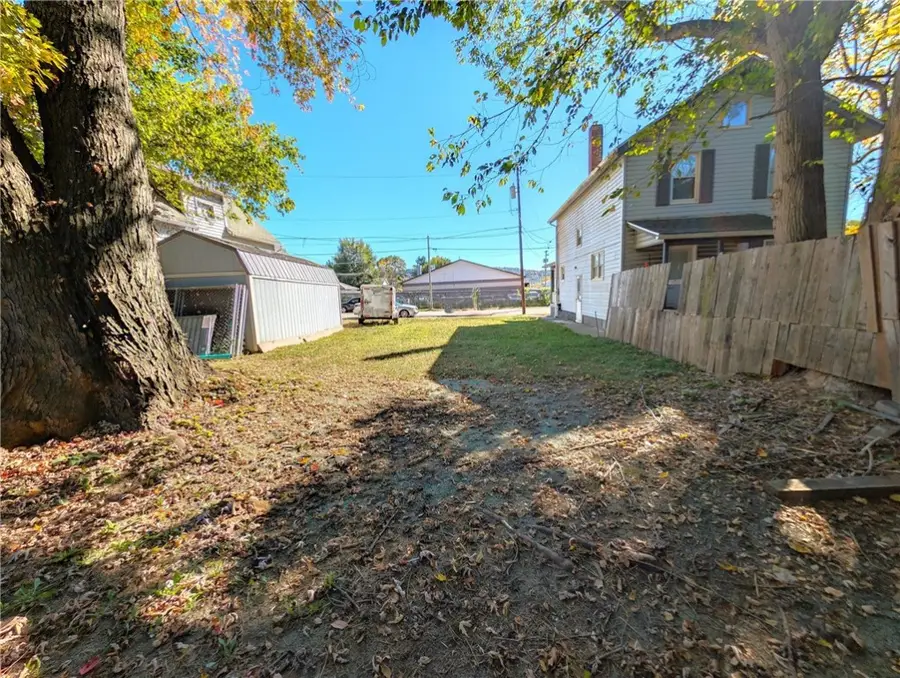 305 5th St, New Kensington, PA 15068 - Image #2