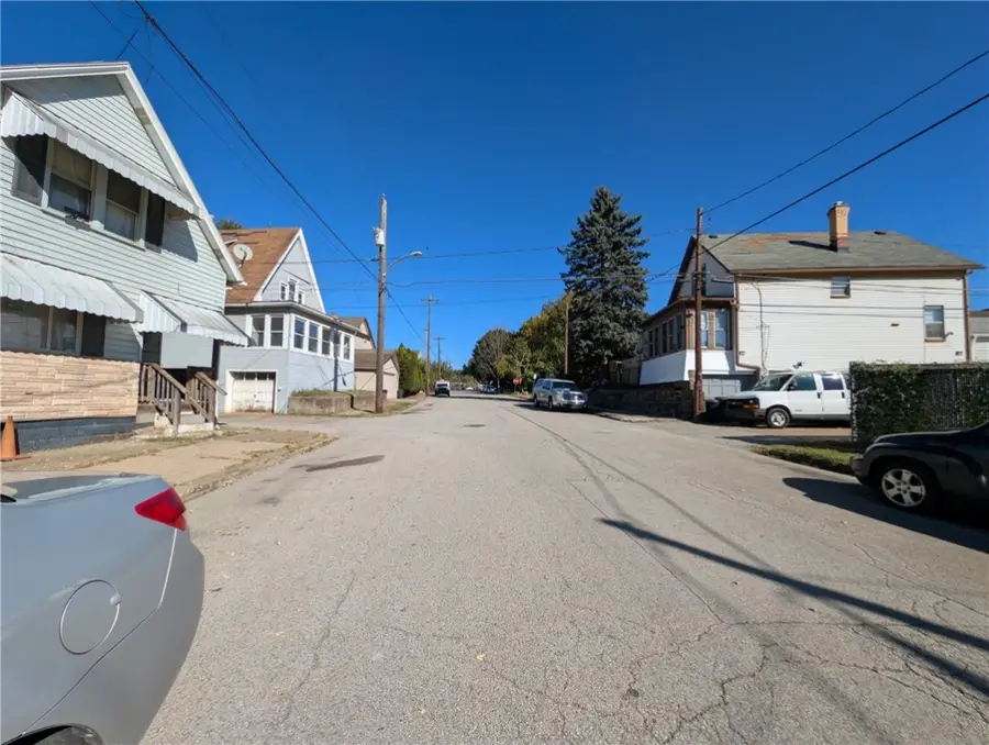 305 5th St, New Kensington, PA 15068 - Image #3