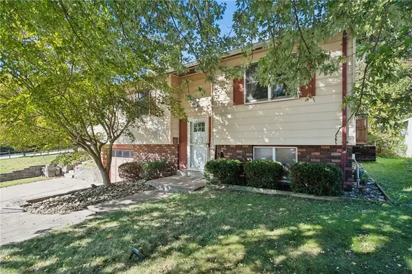 1239 9th Ave, Harrison Twp, PA 15065