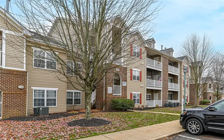 1012 Stockton Ridge, Cranberry Township, PA 16066 - Image #3