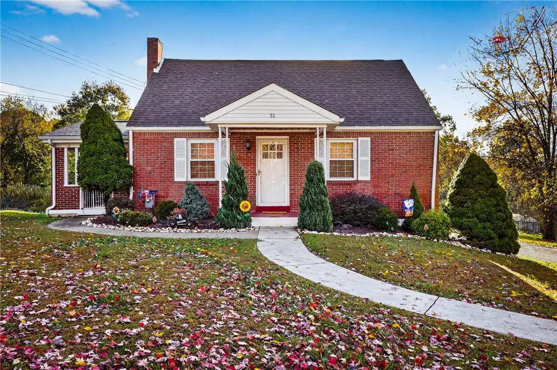 31 Evelyn Dr, Robinson Township, PA 15108 - Image #1