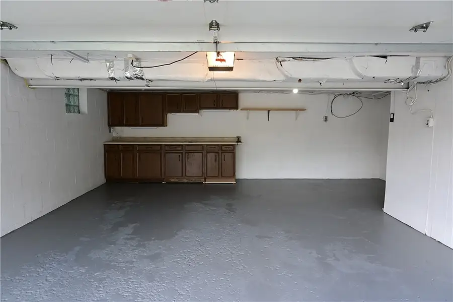 102 Mckenzie Dr, Penn Hills, PA 15235 - Image #3