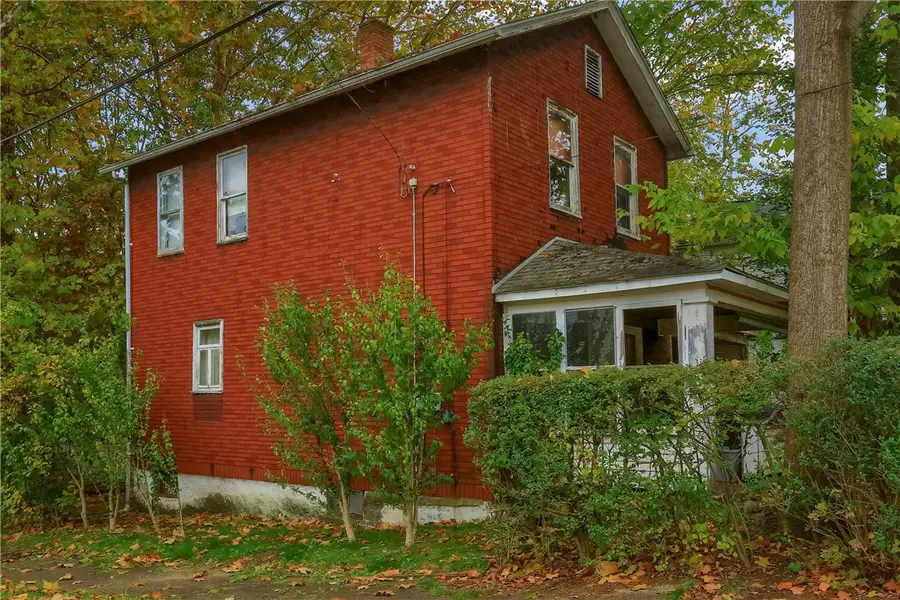 1426 2nd Ave, Beaver Falls, PA 15010 - Image #2