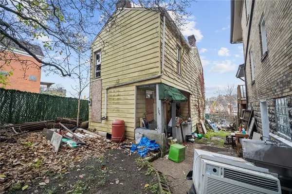 125 Saint Joseph, Mt Oliver, PA 15210