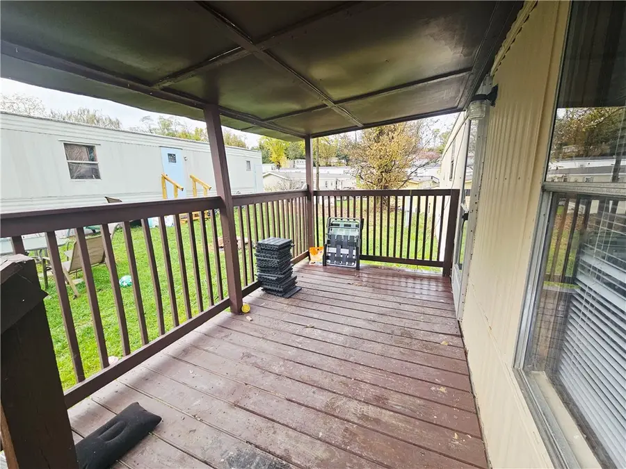 517 Mount Vernon Dr, Imperial, PA 15126 - Image #3