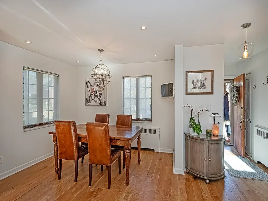 621 Beverly Rd, Mount Lebanon Township, PA 15243 - Image #2