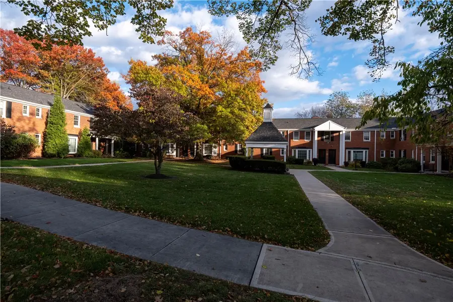 836 Thorn Street #30, Sewickley, PA 15143 - Image #2